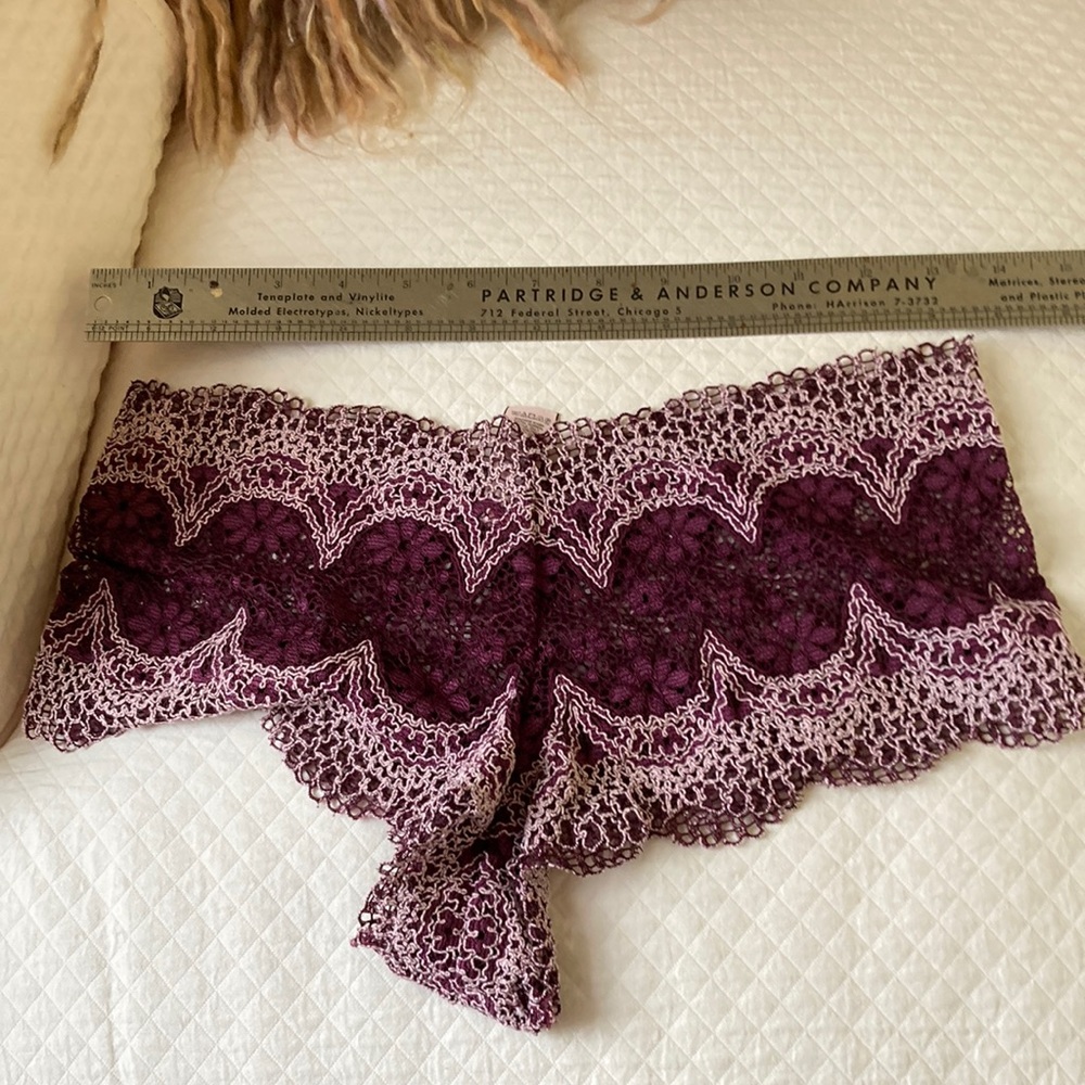 Sexy burgundy boy shorts from Victoria secret.